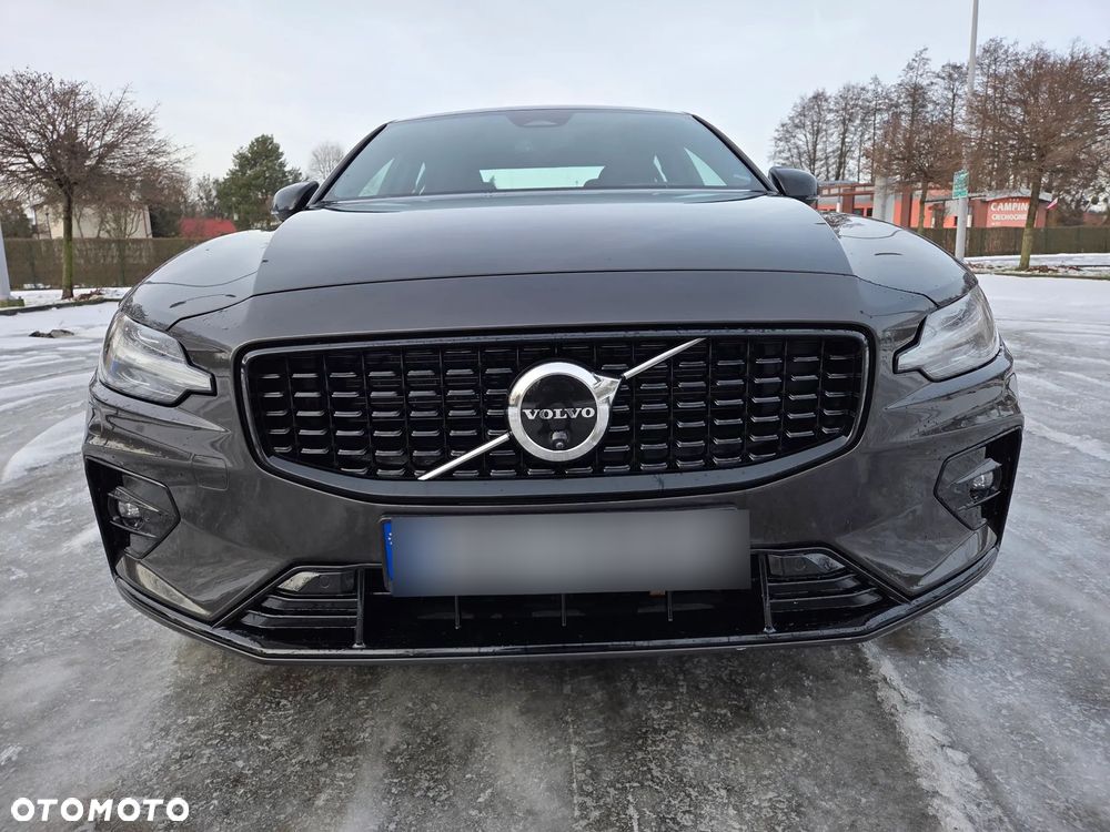 Volvo S60 B5 B AWD Ultimate Dark - 24