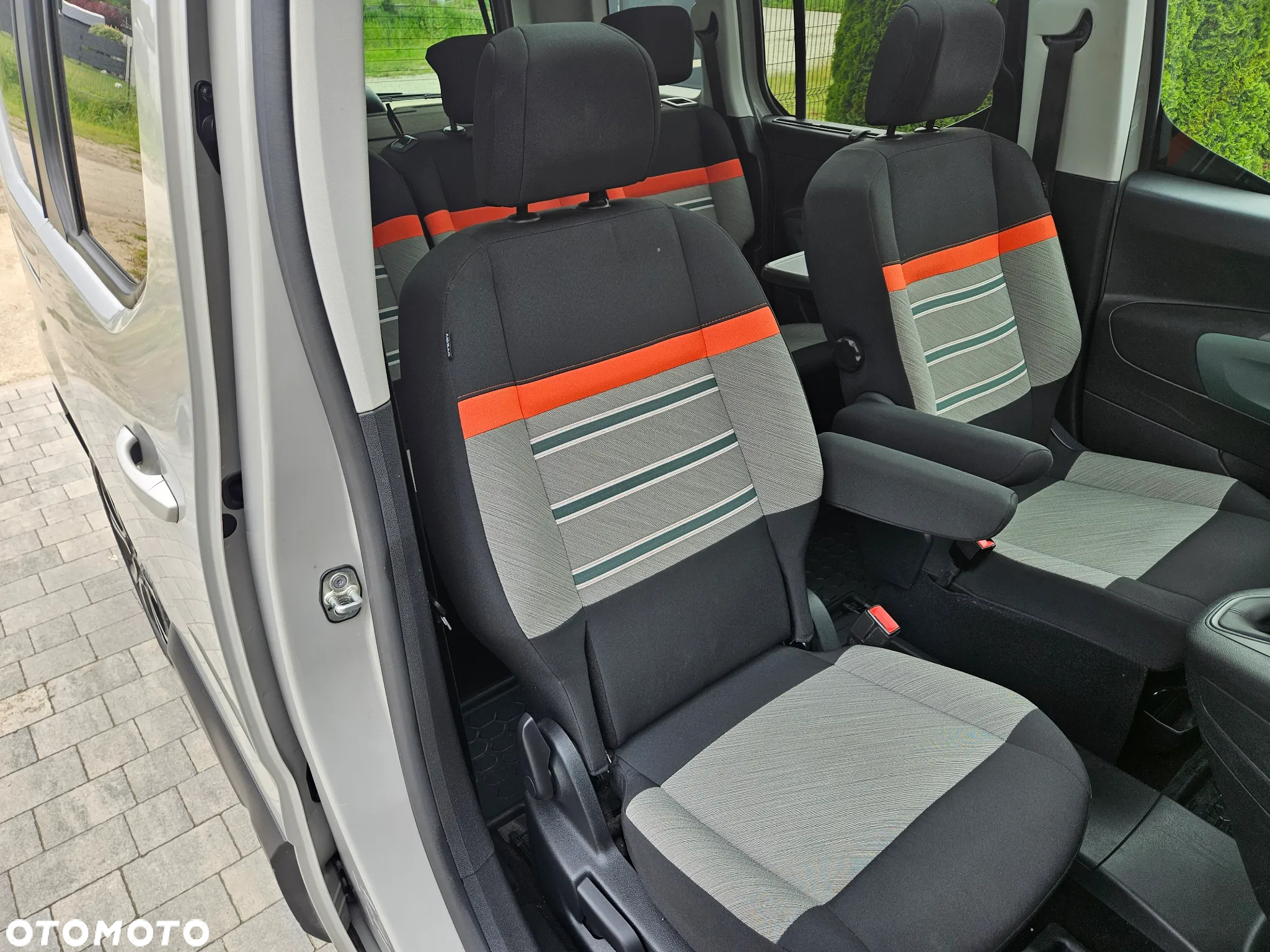 Citroën Berlingo M 1.2 PureTech Shine S&S - 20