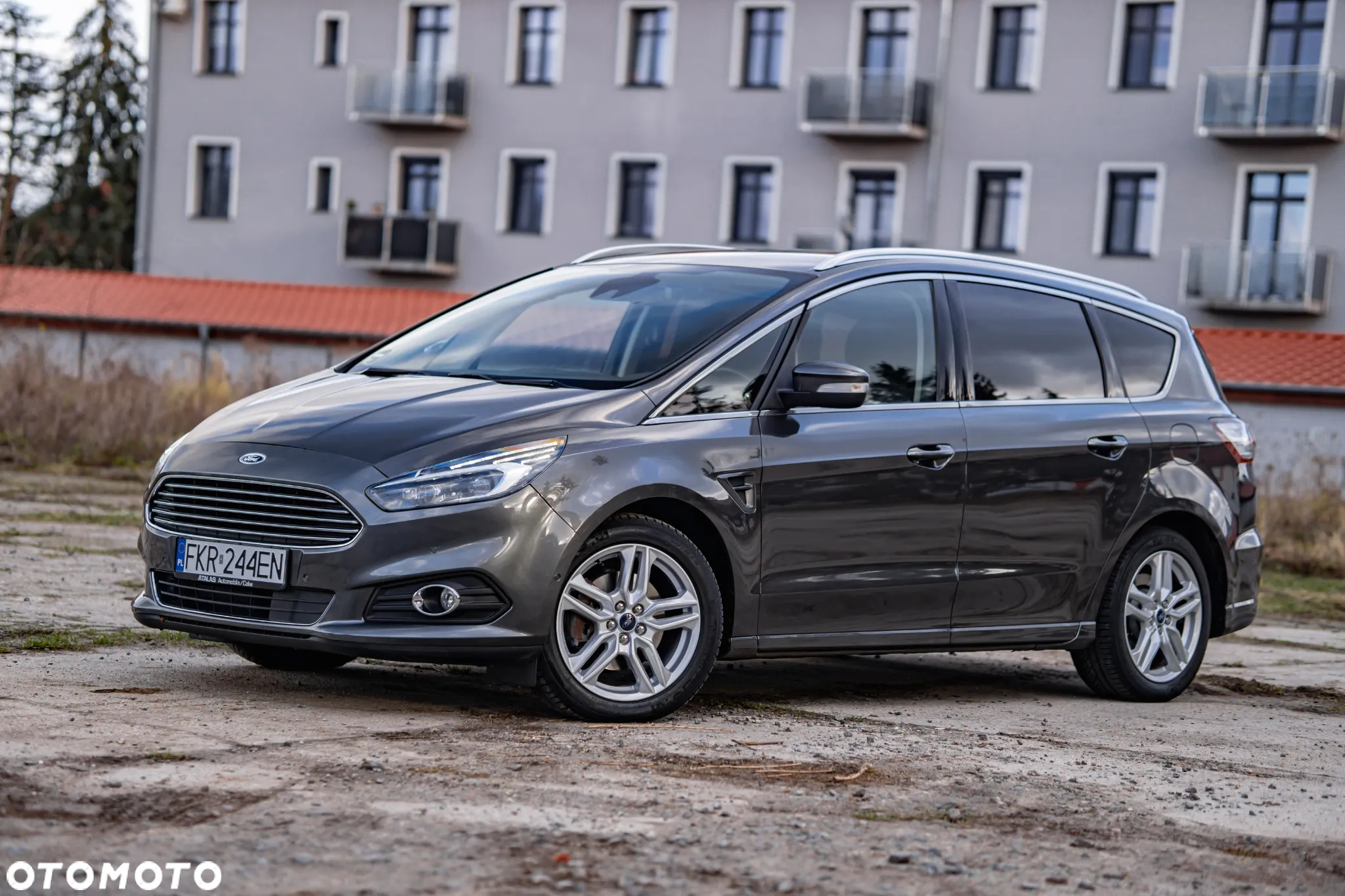 Ford S-Max 2.0 TDCi Titanium - 10