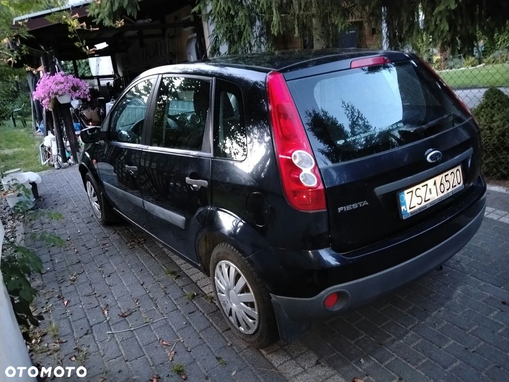 Ford Fiesta 1.3 - 2