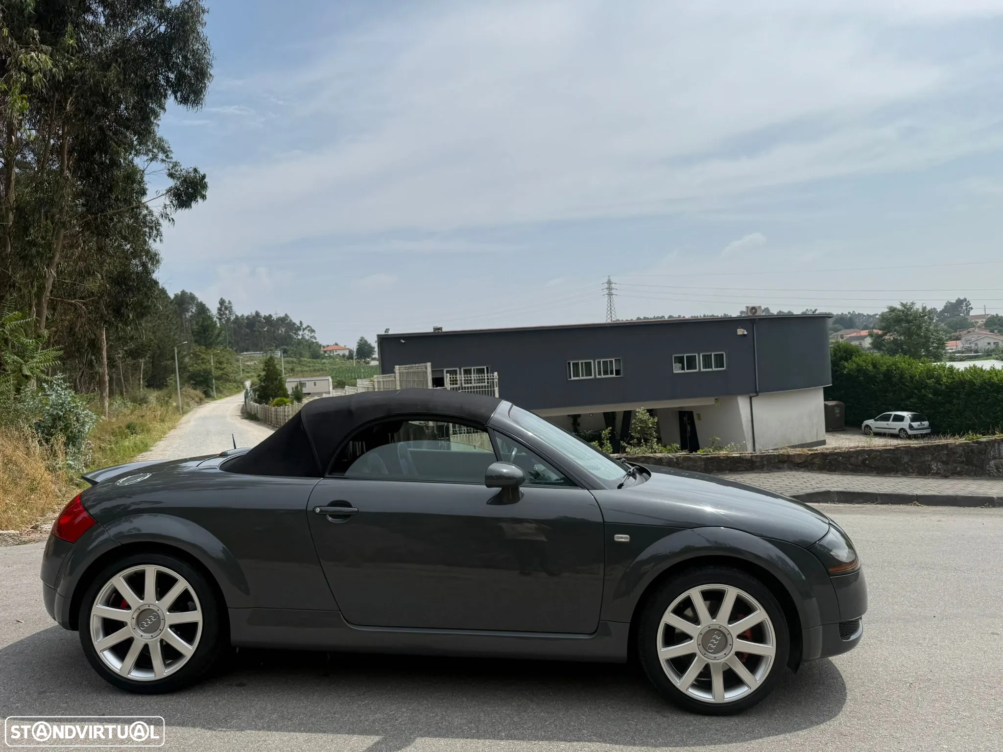 Audi TT Coupé 1.8 T quattro - 11