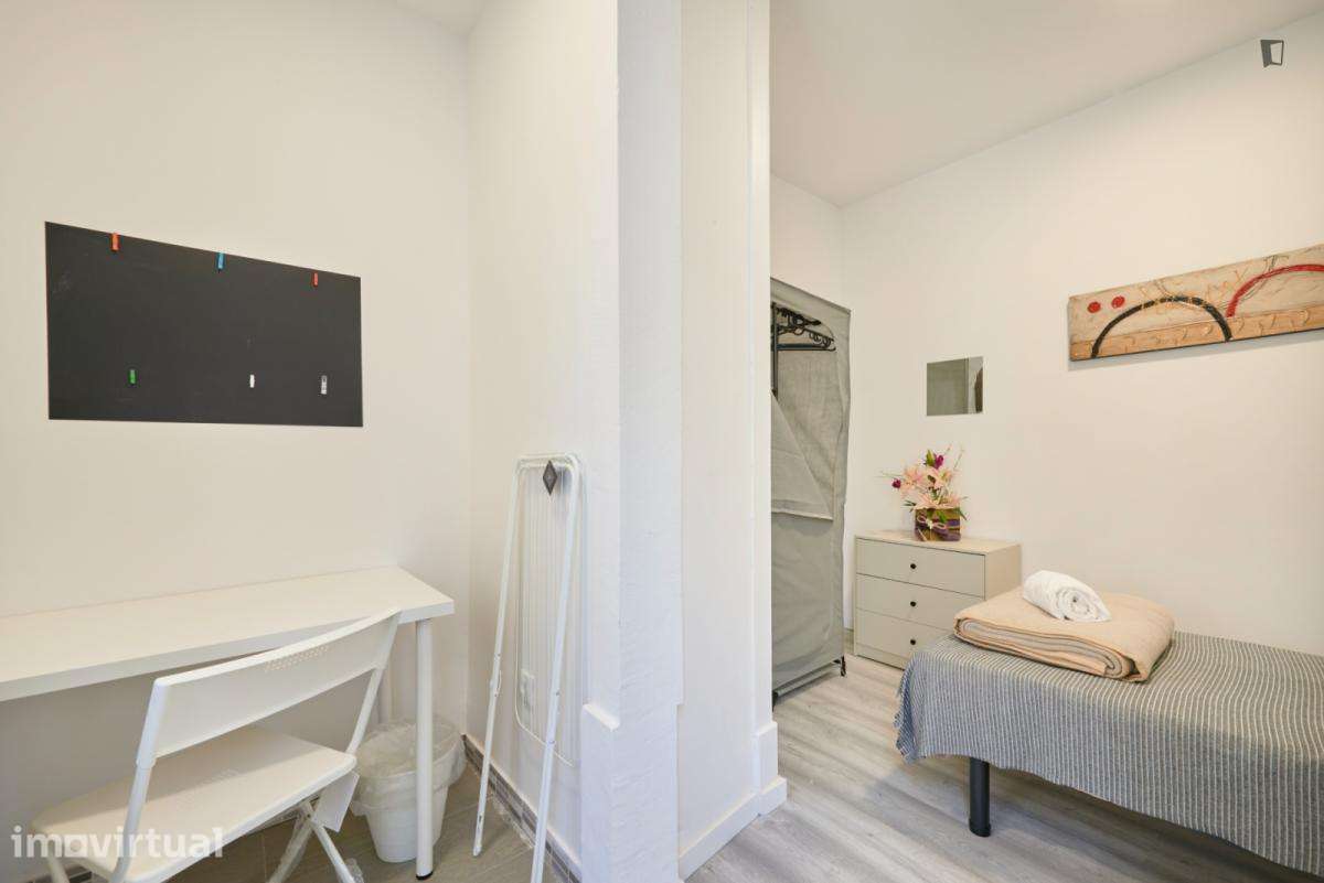 Quarto - localizado em Arroios Lisbon - Grande imagem: 4/33