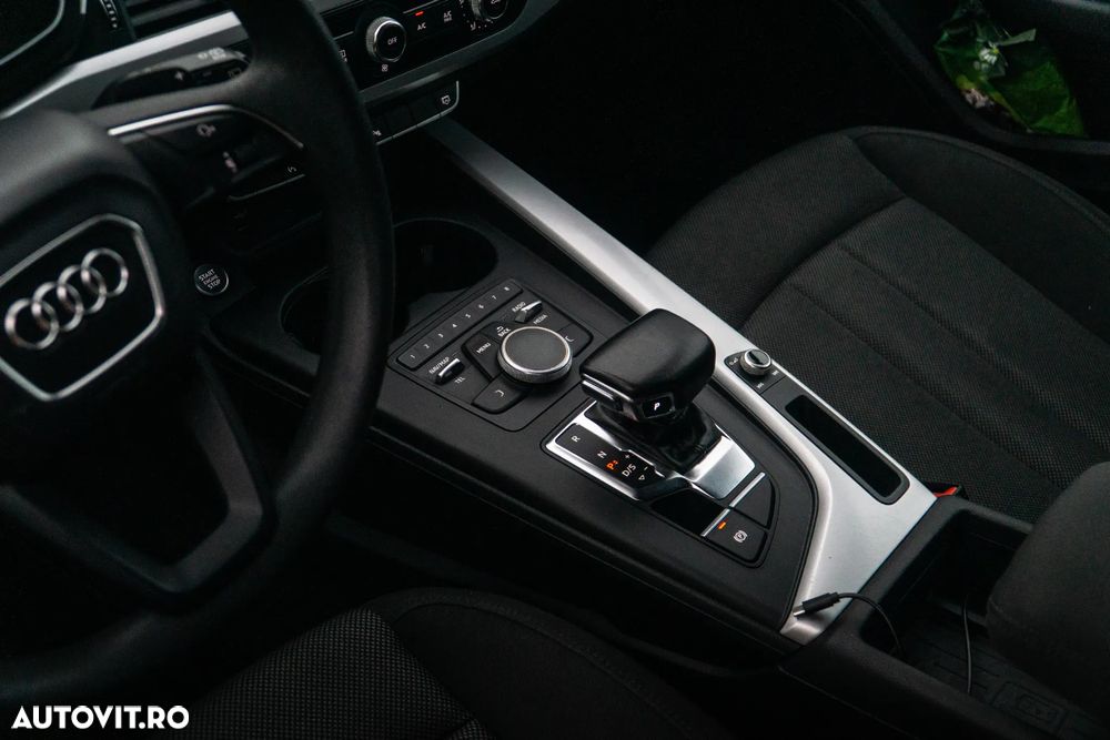 Audi A4 Avant 2.0 TDI S tronic - 11