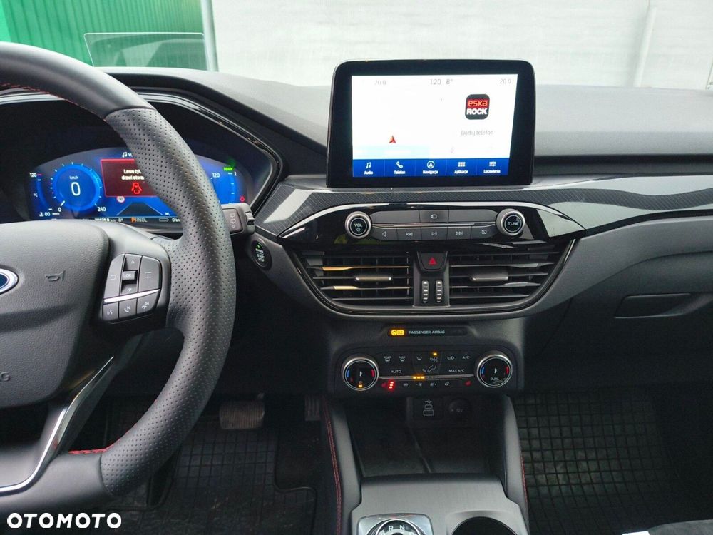 Ford Kuga - 15