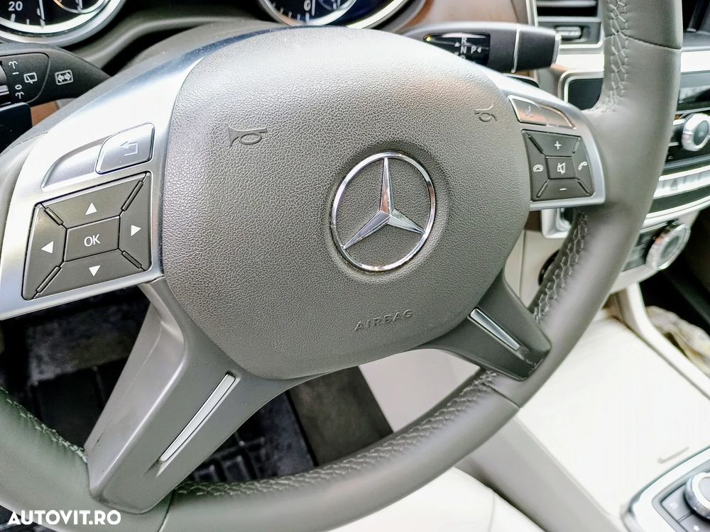 Mercedes-Benz ML - 15