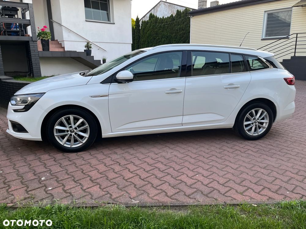 Renault Megane 1.5 Blue dCi Intens - 5