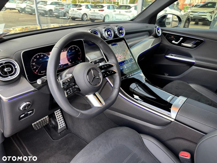 Mercedes-Benz GLC - 6