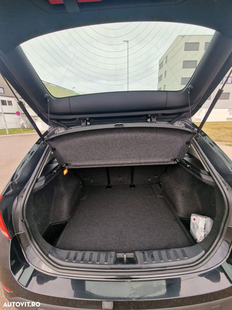 BMW X1 xDrive18d xLine - 13