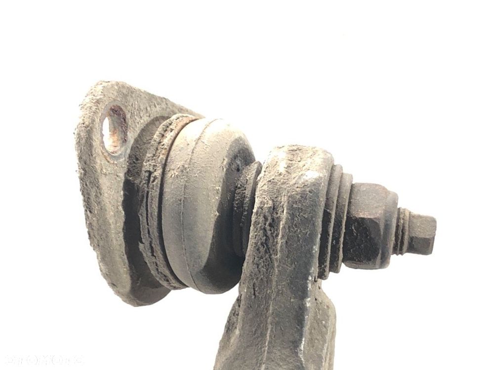 WAHACZ LEWY PRZÓD - 76.00 PLN - AIXAM CROSSLINE 2012 - 2016 0.4 4 kW [5 KM] olej napędowy 2012 - - 3