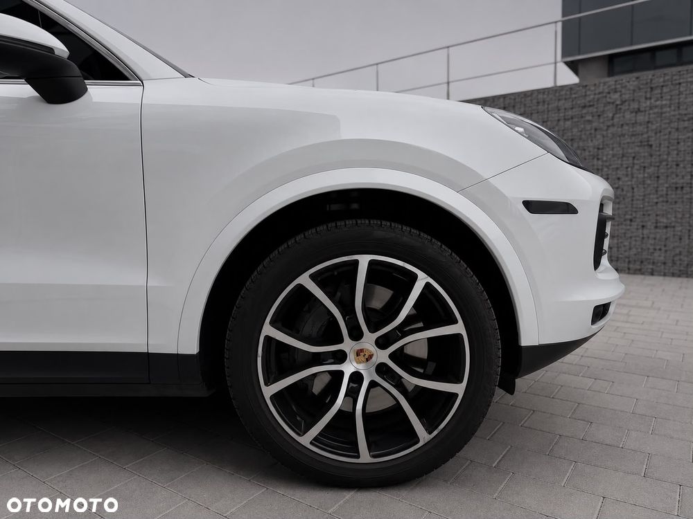 Porsche Cayenne S - 8