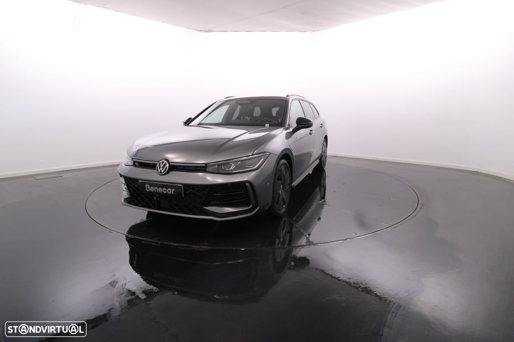 VW Passat Variant 1.5 TSI eHybrid R-Line DSG - 13