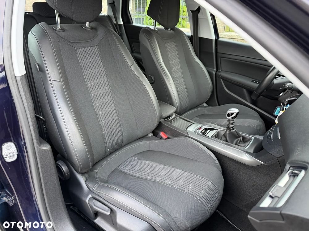 Peugeot 308 BlueHDi FAP 130 Stop & Start Allure - 5