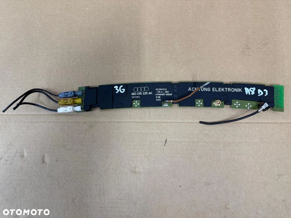 AUDI A8 D3 ANTENA SZYBY TYLNEJ WZMACNIACZ ANTENOWY 4E0035225AH - 1