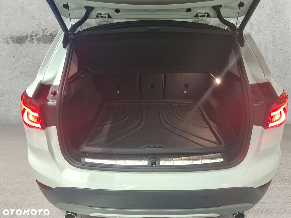 BMW X1 - 18