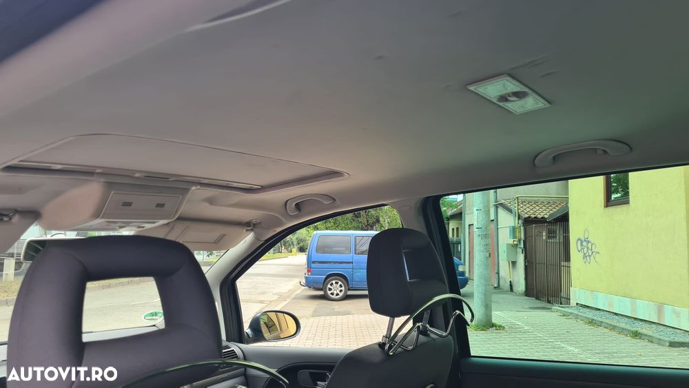 Volkswagen Sharan 1.9 TDI Automatik United - 31