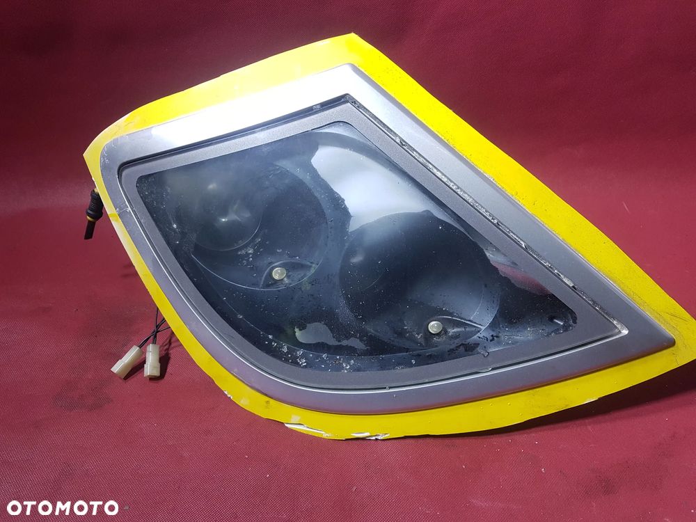 HALOGEN GÓRNY DACHOWY LAMPA SKYLIGHT SKY LIGHT PRAWA DAF XF 106 , CF EURO 6 - 1