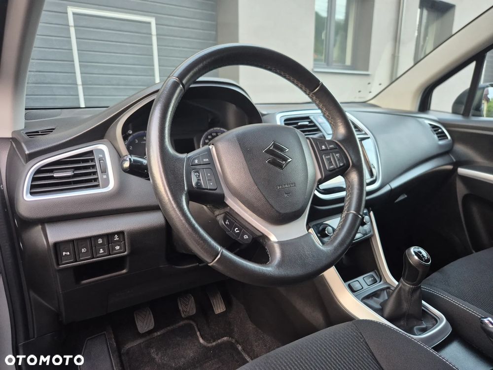 Suzuki SX4 S-Cross 1.0 T Premium - 21