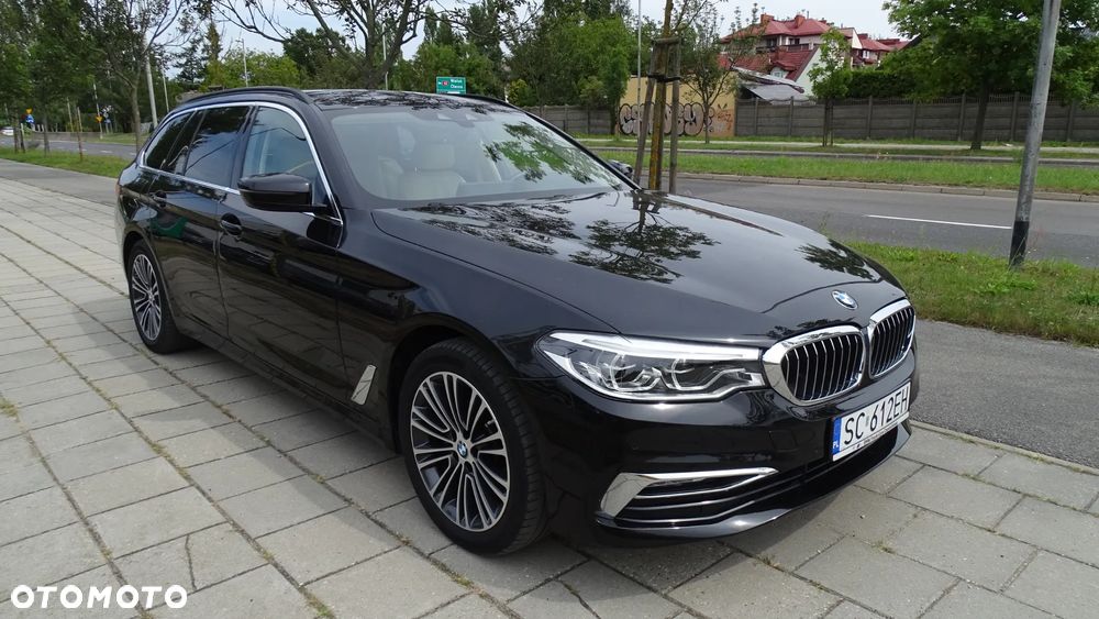 BMW Seria 5 520d xDrive Luxury Line - 2