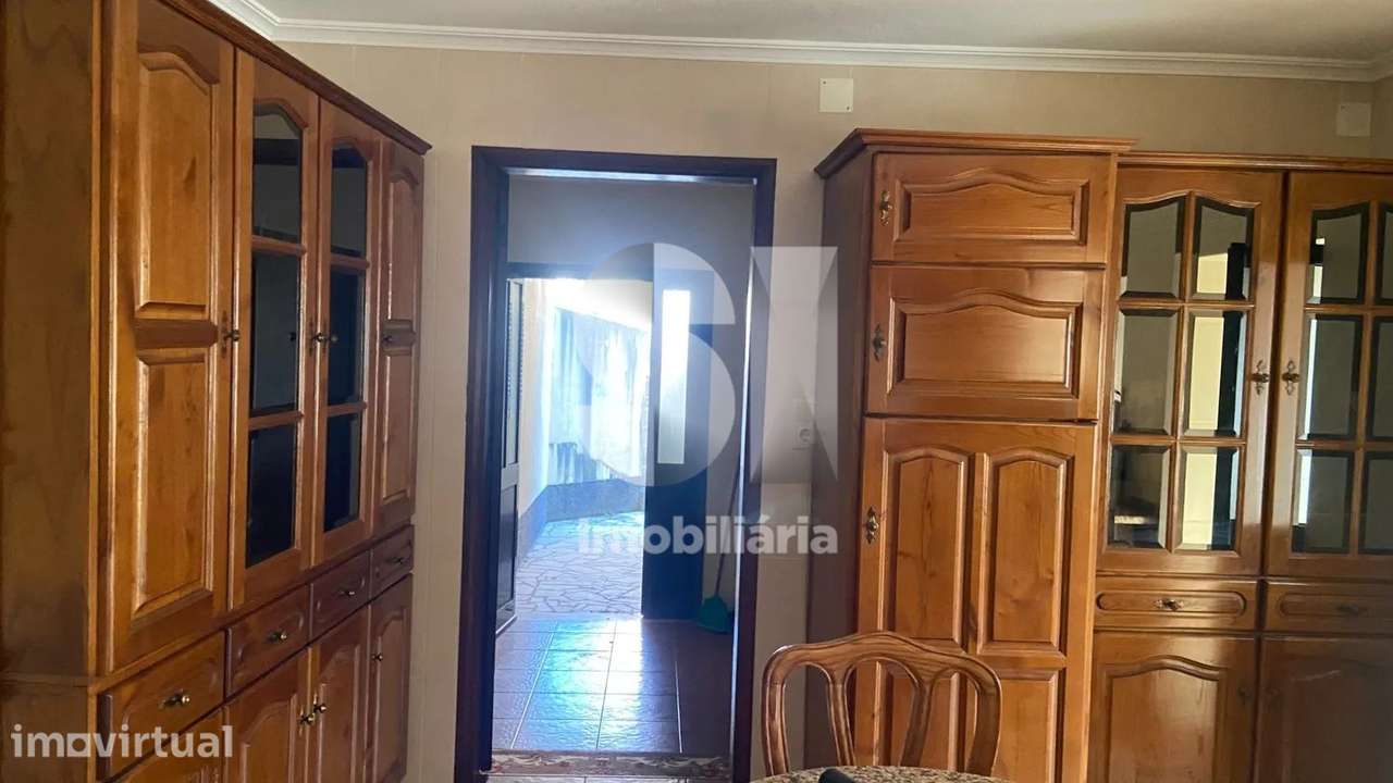 Moradia V2 em Ponte de Telhe - Grande imagem: 2/4