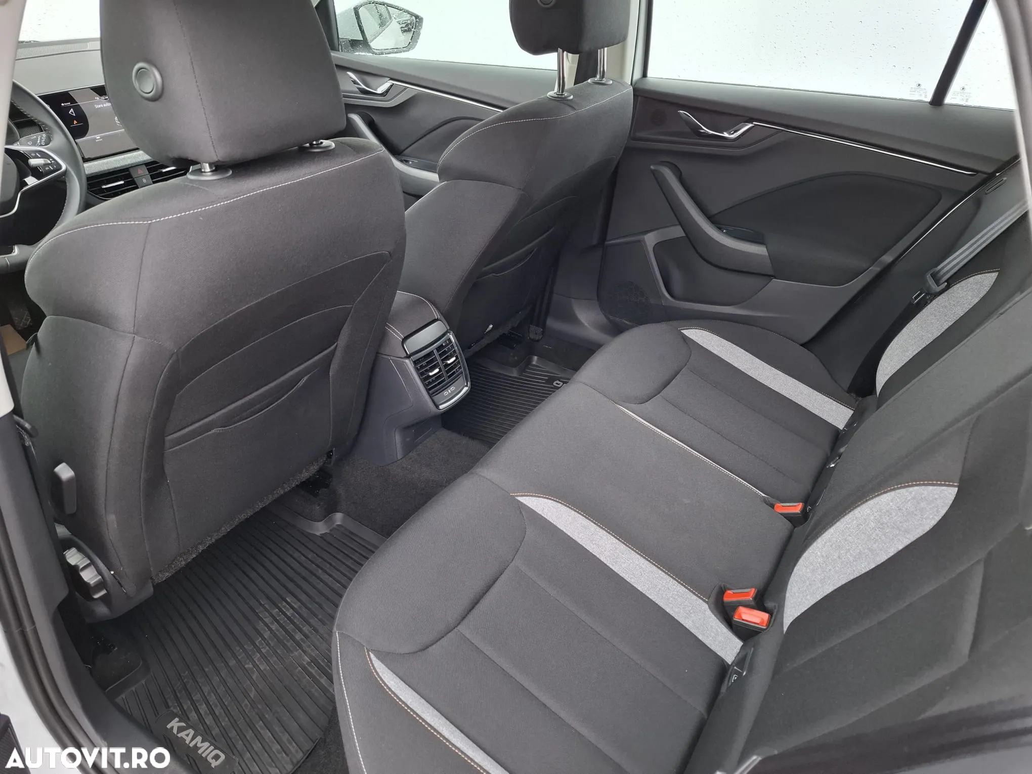 Skoda Kamiq 1.0 TSI Selection - 34