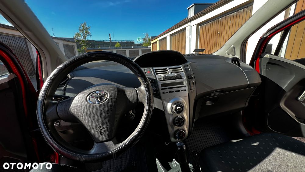 Toyota Yaris 1.4 D-4D Luna - 23