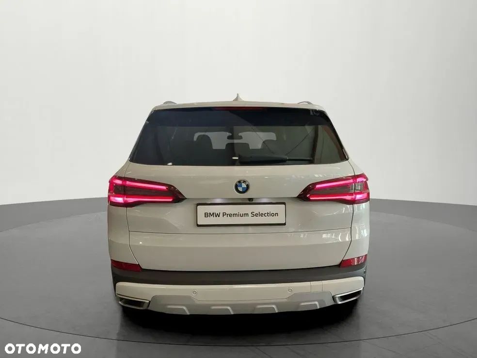 BMW X5 xDrive25d - 33