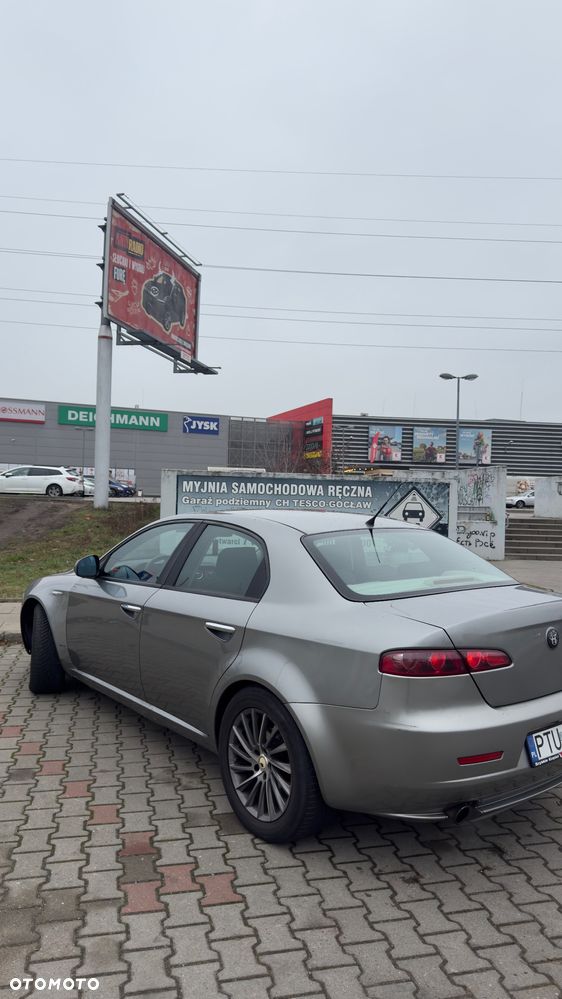 Alfa Romeo 159 2.2JTS Distinctive - 6