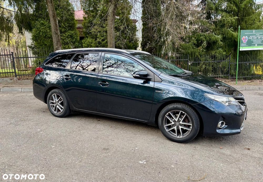 Toyota Auris 1.8 HSD Prestige - 12