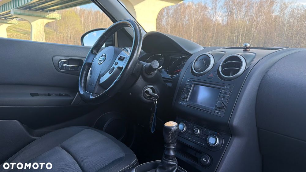 Nissan Qashqai 1.6 dCi DPF tekna - 23