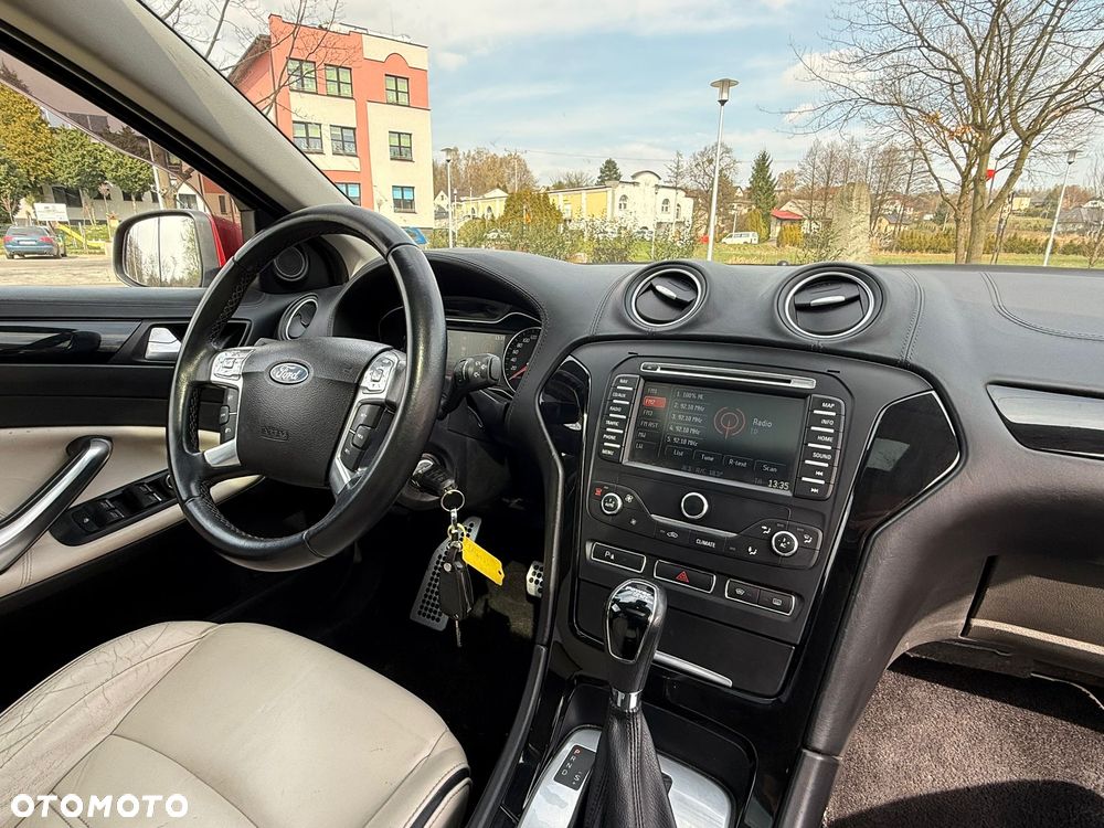 Ford Mondeo 2.0 EcoBoost Business Edition - 29