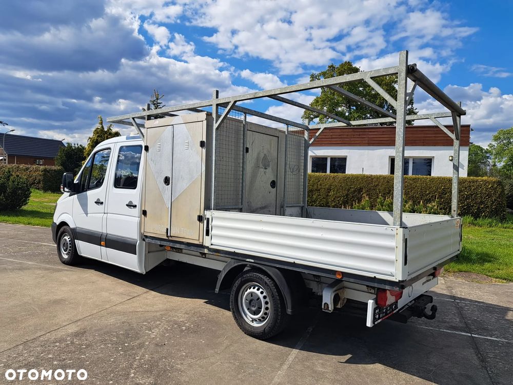 Mercedes-Benz Sprinter - 20