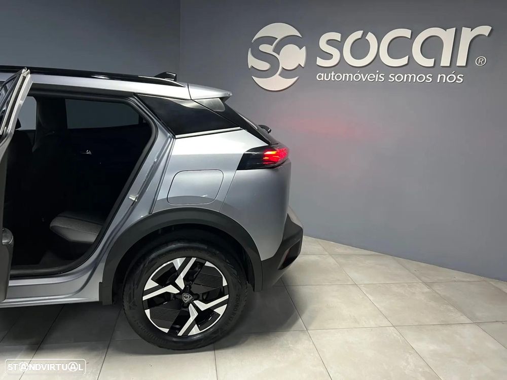 Peugeot 2008 1.2 Hybrid Allure e-DCS6 - 17
