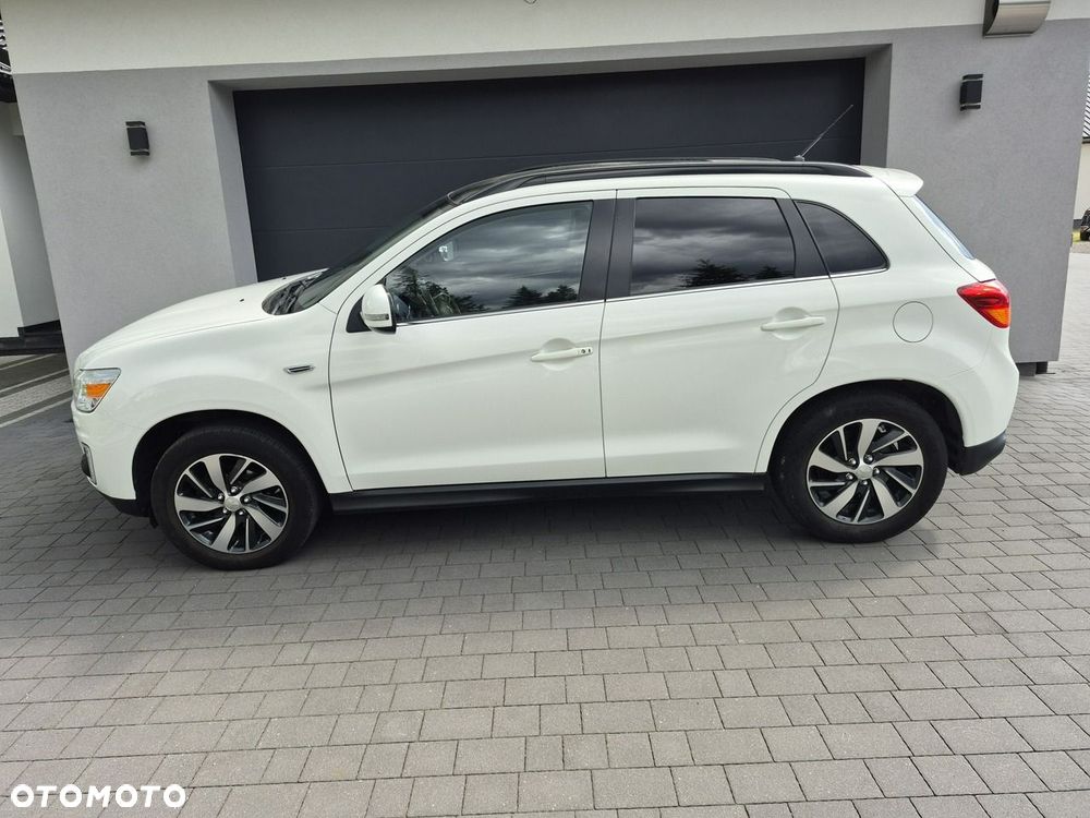 Mitsubishi ASX - 3