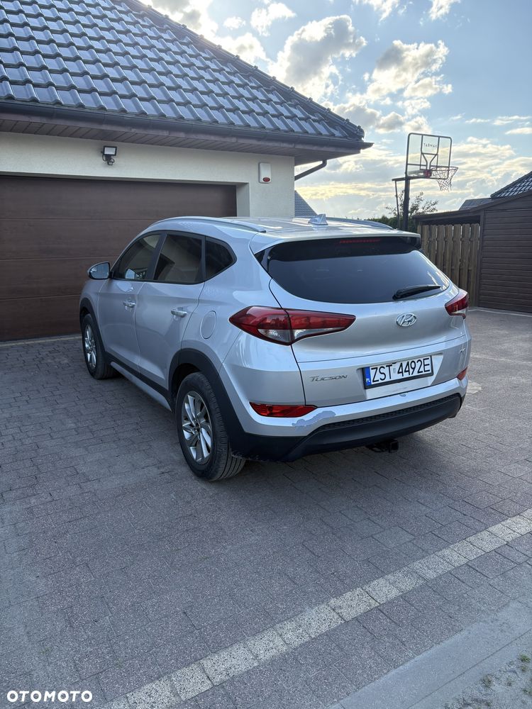 Hyundai Tucson - 4