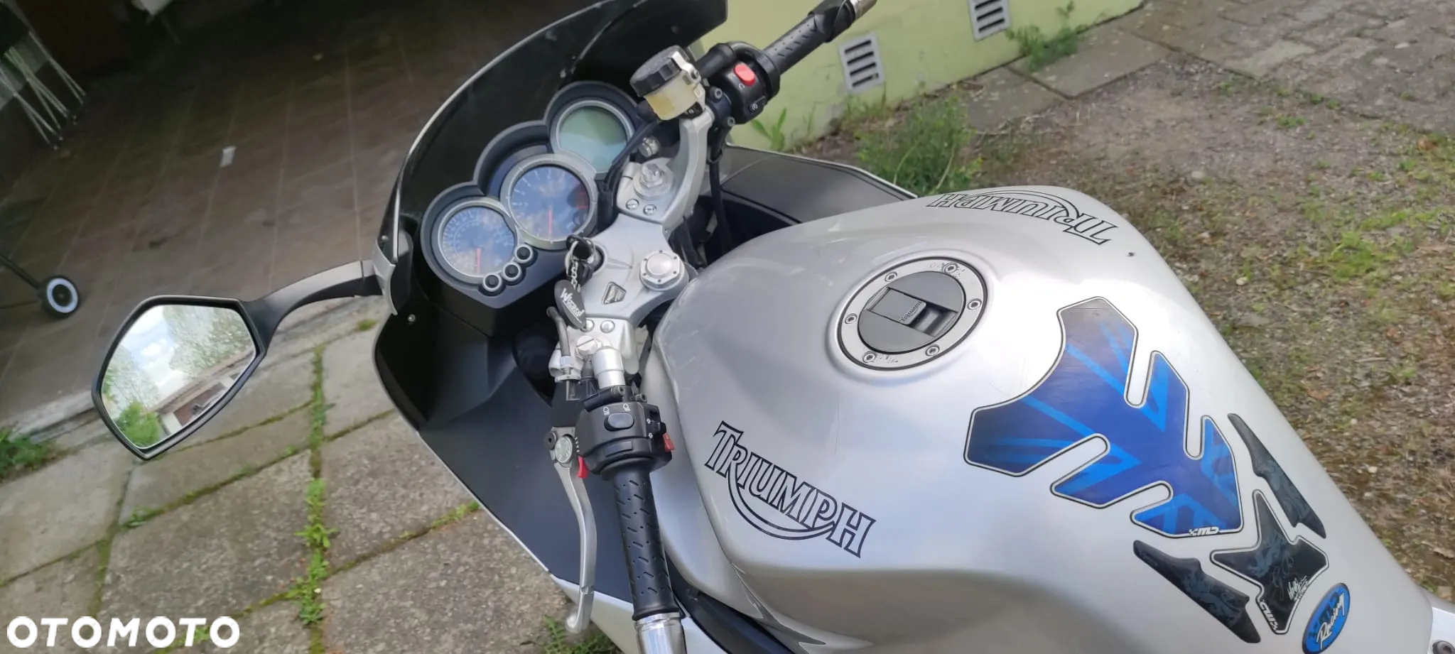 Triumph Sprint - 9