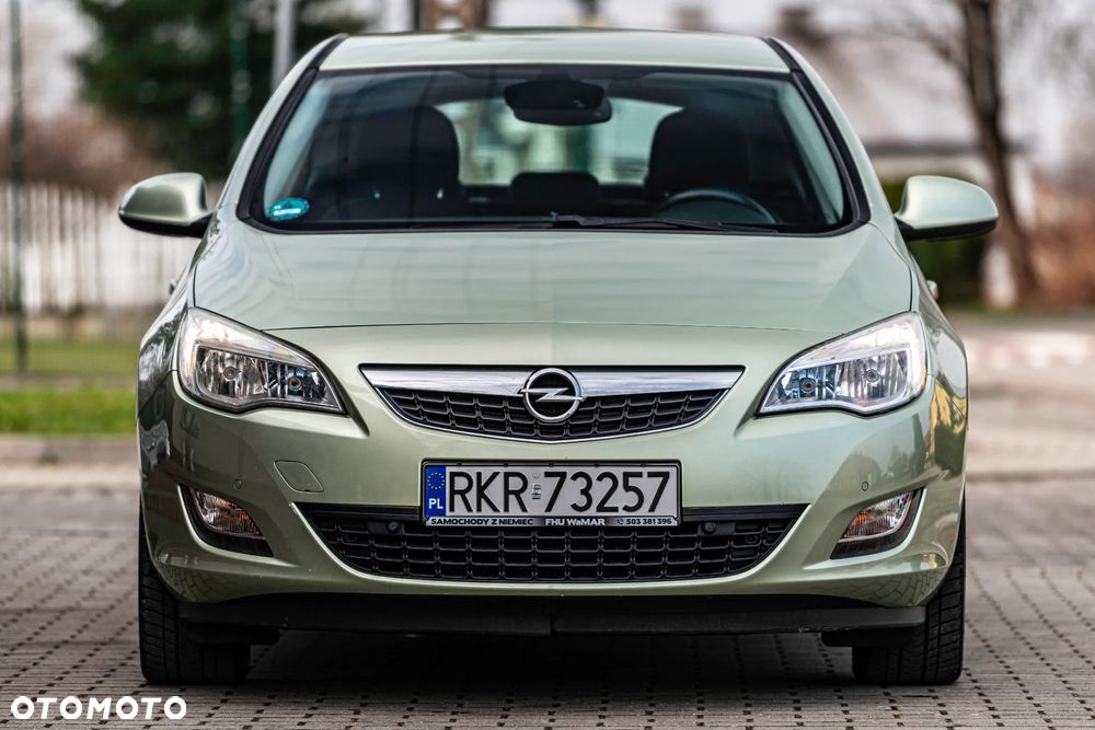 Opel Astra 1.4 Turbo - 14