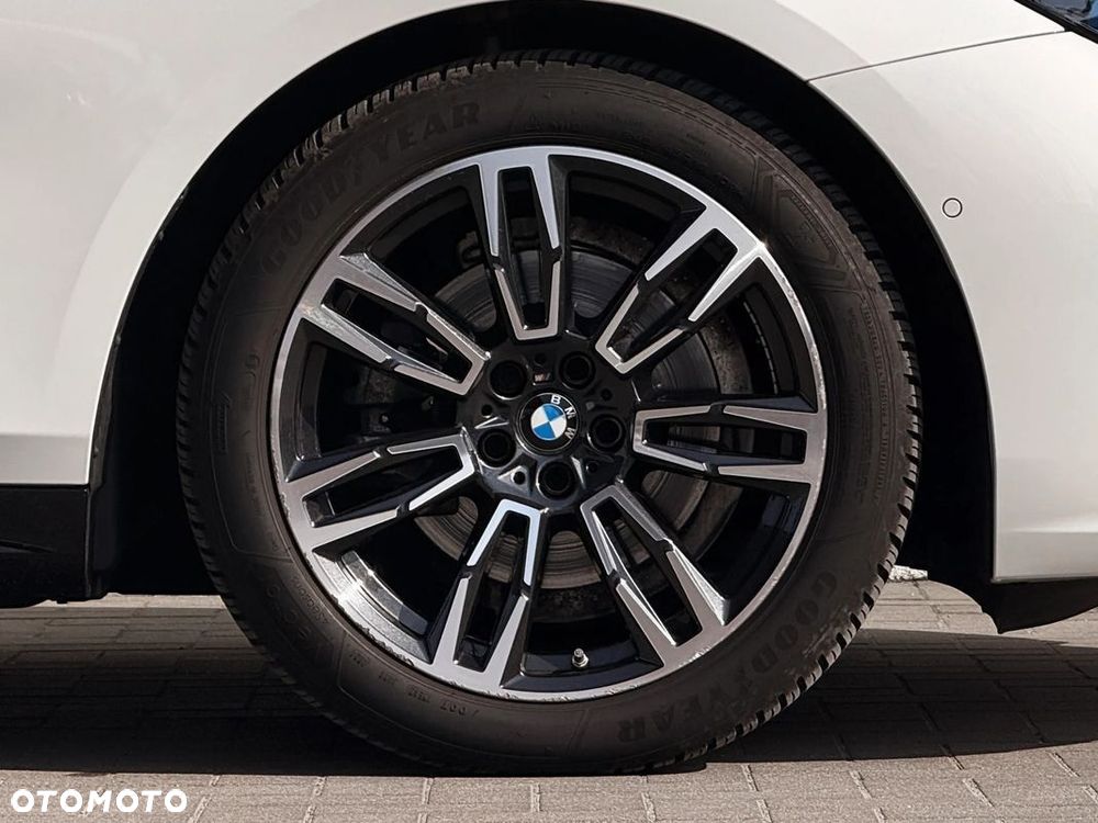 BMW Seria 5 520d - 13