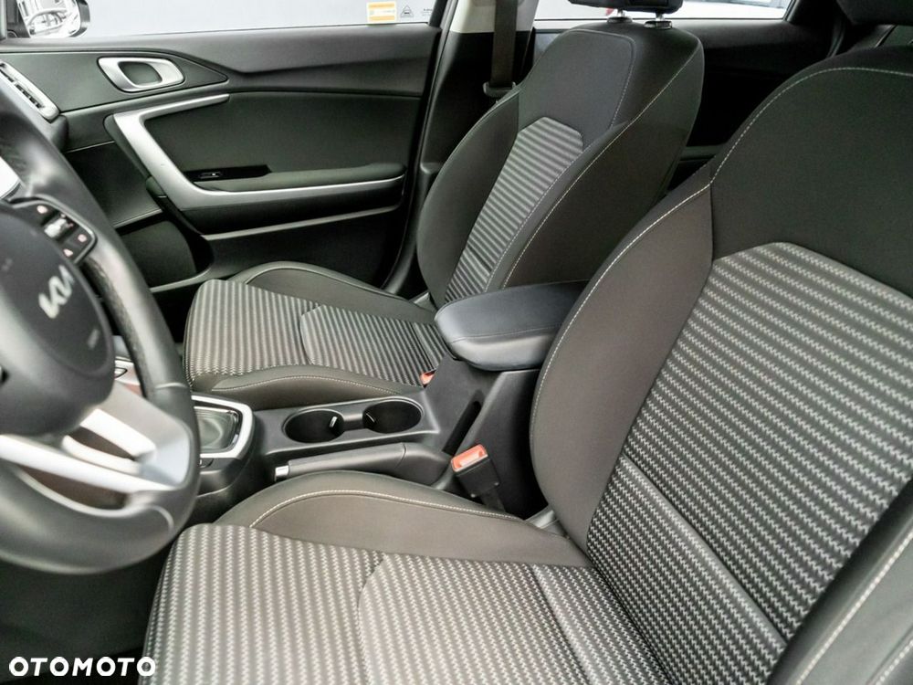 Kia Ceed 1.5 T-GDI M DCT - 20