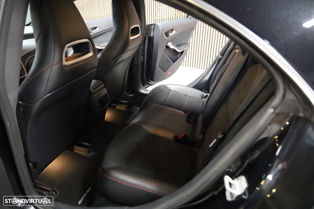Mercedes-Benz CLA 180 CDI AMG Line - 8
