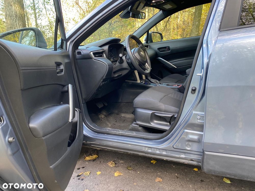 Toyota Corolla Cross - 13