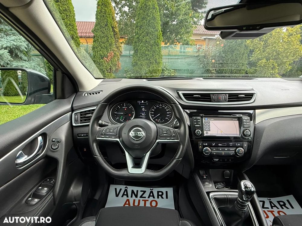 Nissan Qashqai 1.6 DCI N-Connecta - 11