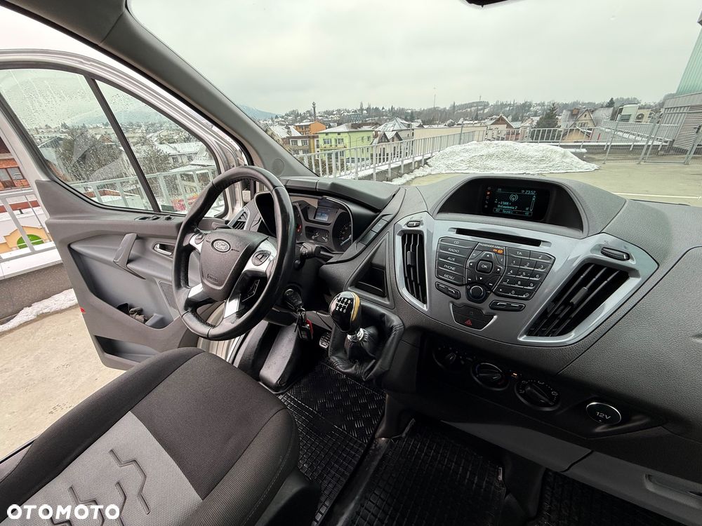 Ford TRANSIT COUSTOM - 13