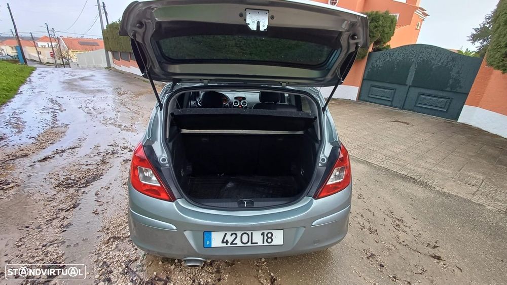 Opel Corsa 1.2 Enjoy FlexFuel - 6