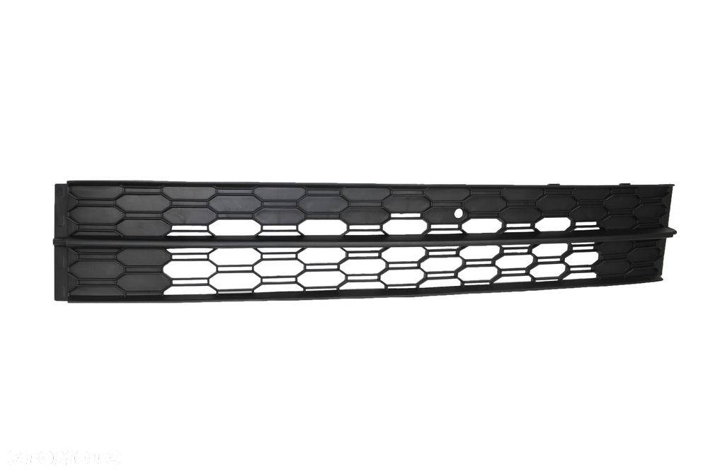 skoda octavia 2017 lift kratka środkowa zderzaka - 3