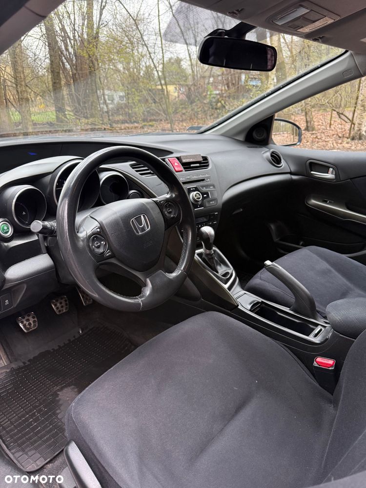 Honda Civic 1.8 Executive - 9