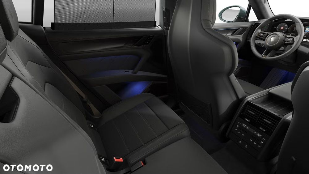 Porsche Cayenne - 11