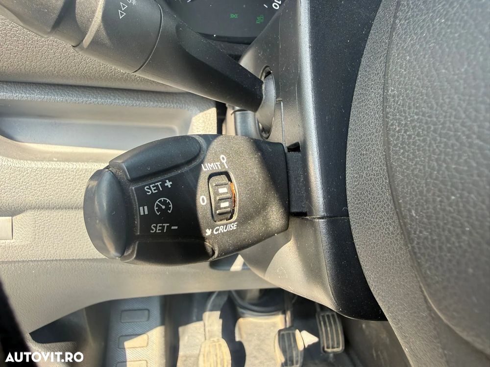 Citroën Jumpy Doka 6 locuri - 13