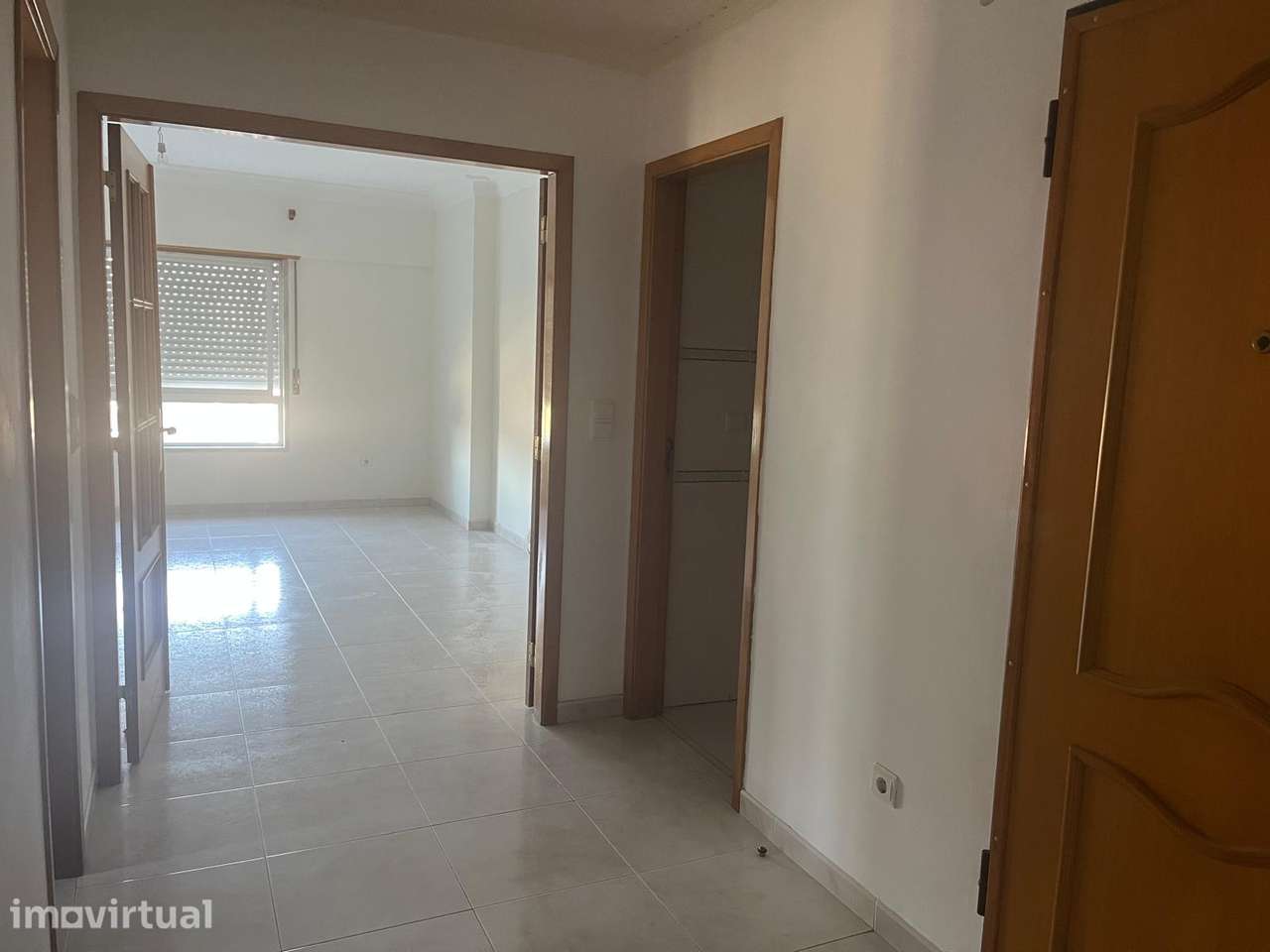 Excelente Apartamento T2 em Campinas, Belas - Grande imagem: 4/14