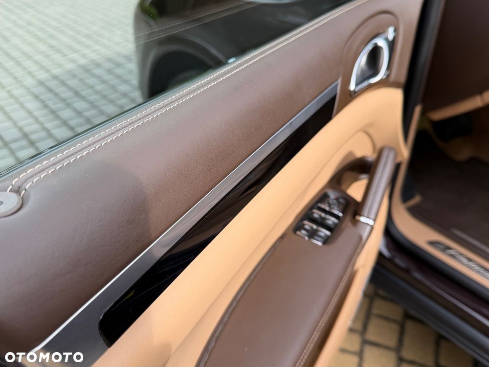Porsche Cayenne Platinum Edition - 19
