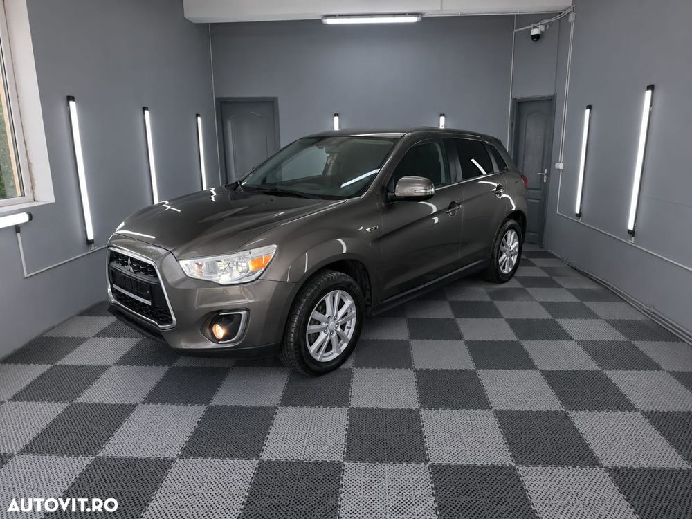 MITSUBISHI ASX